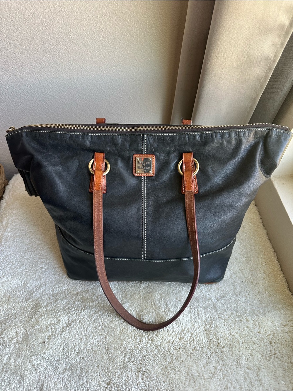 Dooney & Bourke Black Wexford leather the Becky Tote Bag